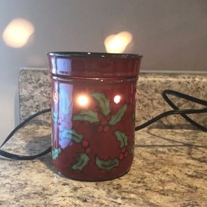 Merry Berry scent warmer